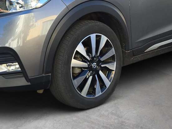 NISSAN-KICKS-1.6 16V FLEXSTART SV 4P XTRONIC NISSAN-KICKS-2017