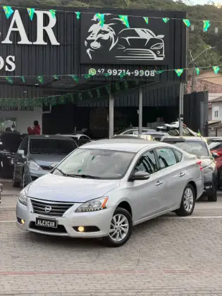 NISSAN SENTRA 2.0 SV 16V FLEX 4P AUTOMÁTICO NISSAN SENTRA 2.0 SV 16V FLEX 4P AUTOMÁTICO