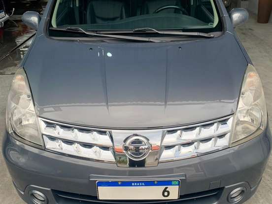 NISSAN-LIVINA-1.8 SL 16V FLEX 4P AUTOMÁTICO NISSAN-LIVINA-2011