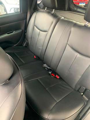 NISSAN-LIVINA-2011