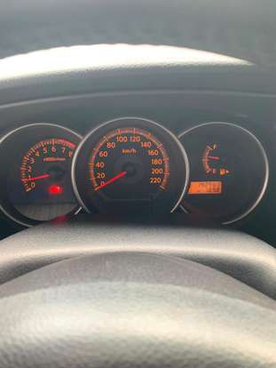 NISSAN-LIVINA-2011