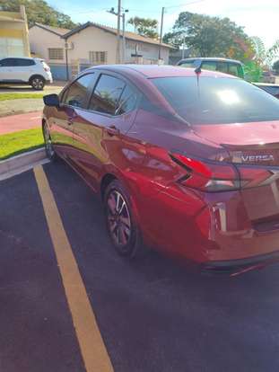 NISSAN-VERSA-2024