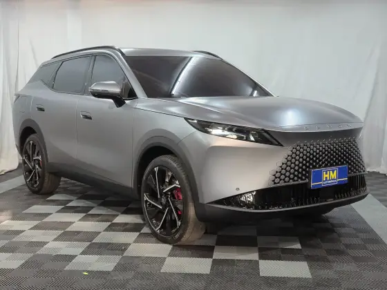 OMODA 7 1.5 TGDI PHEV PRESTIGE DHT OMODA 7 1.5 TGDI PHEV PRESTIGE DHT