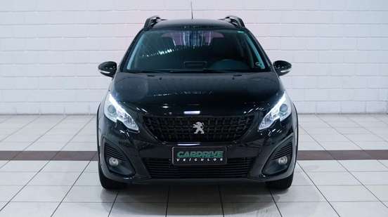 PEUGEOT-2008-2021