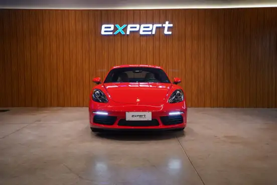 PORSCHE-718-2022