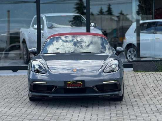 PORSCHE-718-2024