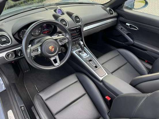 PORSCHE-718-2.0 16V H4 GASOLINA BOXSTER PDK PORSCHE-718-2024