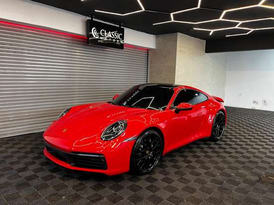 PORSCHE-911-2024