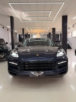 PORSCHE CAYENNE 3.0 V6 E-HYBRID COUPÉ AWD TIPTRONIC S