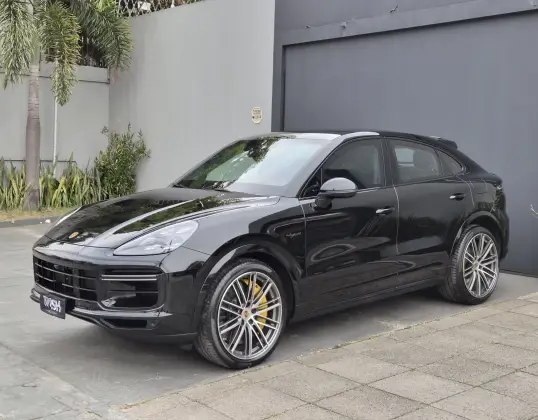 PORSCHE CAYENNE 4.0 V8 E-HYBRID TURBO S COUPÉ AWD TIPTRONIC S PORSCHE CAYENNE 4.0 V8 E-HYBRID TURBO S COUPÉ AWD TIPTRONIC S