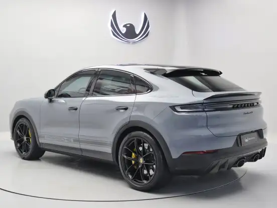 PORSCHE-CAYENNE-4.0 V8 GASOLINA TURBO GT COUPÉ AWD TIPTRONIC S PORSCHE-CAYENNE-2025