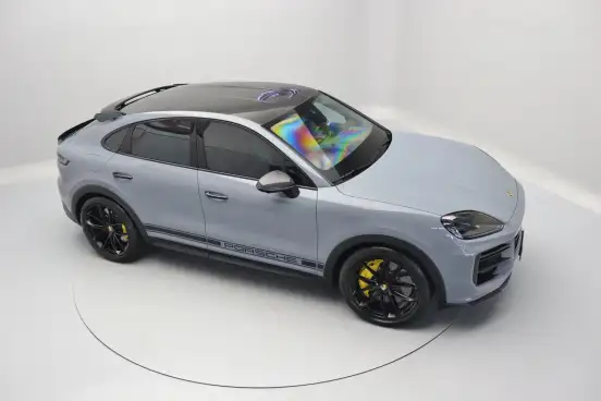 PORSCHE-CAYENNE-2025