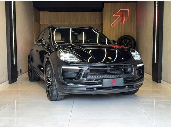PORSCHE-MACAN-2024