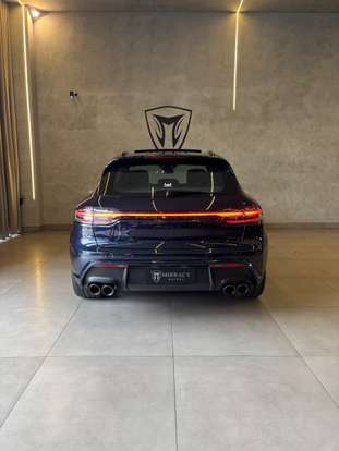 PORSCHE-MACAN-2022