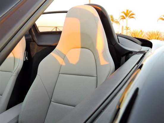 PORSCHE-718-2.0 16V H4 GASOLINA BOXSTER PDK PORSCHE-718-2024