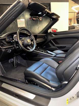 PORSCHE-911-2022