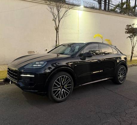 PORSCHE CAYENNE 3.0 V6 E-HYBRID COUPÉ AWD TIPTRONIC S