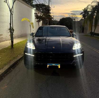 PORSCHE-CAYENNE-2024
