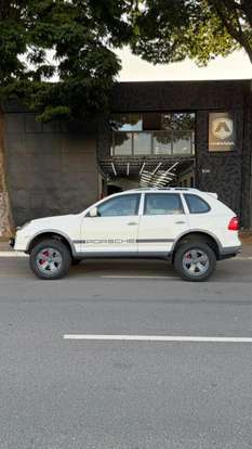 PORSCHE-CAYENNE-2008