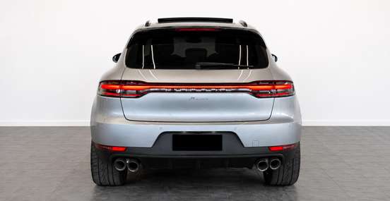 PORSCHE-MACAN-2021