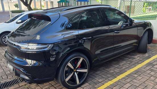 PORSCHE-MACAN-2023