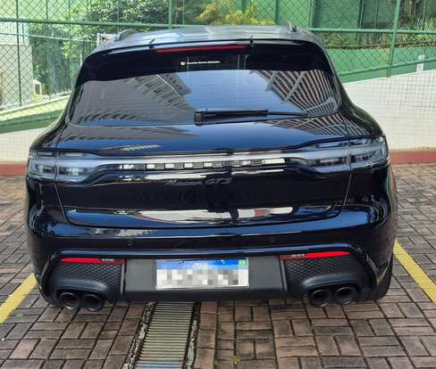 PORSCHE-MACAN-2023
