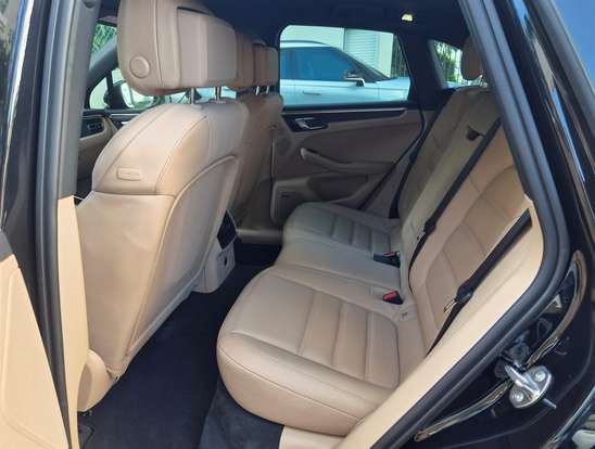 PORSCHE-MACAN-2023