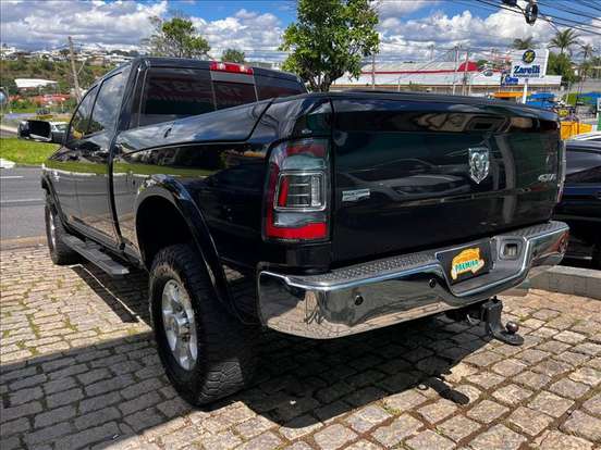 RAM-2500-6.7 LARAMIE 4X4 CD I6 TURBO DIESEL 4P AUTOMÁTICO RAM-2500-2015