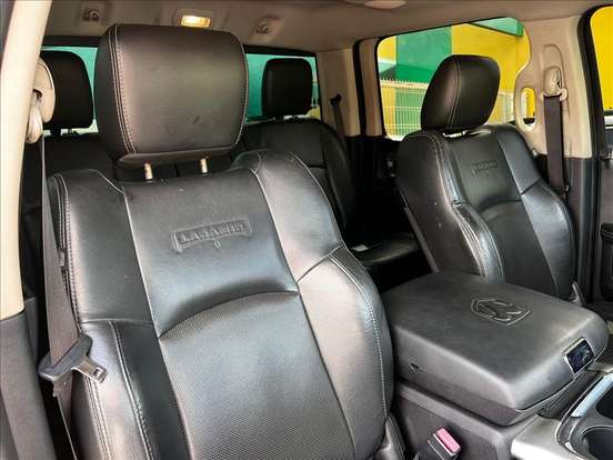 RAM-2500-6.7 LARAMIE 4X4 CD I6 TURBO DIESEL 4P AUTOMÁTICO RAM-2500-2015