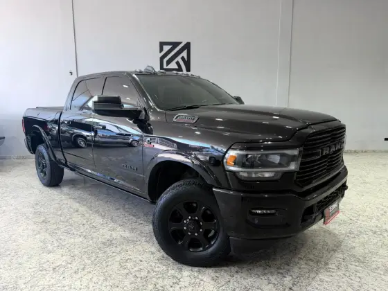 RAM 3500 6.7 I6 TURBO DIESEL LARAMIE NIGHT EDITION CD 4X4 AUTOMÁTICO RAM 3500 6.7 I6 TURBO DIESEL LARAMIE NIGHT EDITION CD 4X4 AUTOMÁTICO
