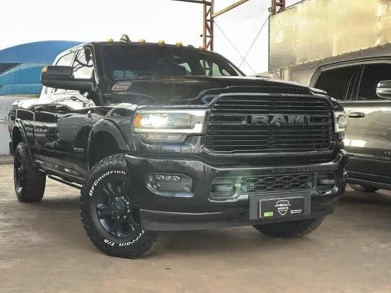 RAM 3500 6.7 I6 TURBO DIESEL LARAMIE NIGHT EDITION CD 4X4 AUTOMÁTICO RAM 3500 6.7 I6 TURBO DIESEL LARAMIE NIGHT EDITION CD 4X4 AUTOMÁTICO