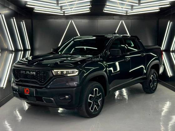 RAM RAMPAGE 2.0 HURRICANE 4 TURBO GASOLINA REBEL 4X4 AUTOMÁTICO