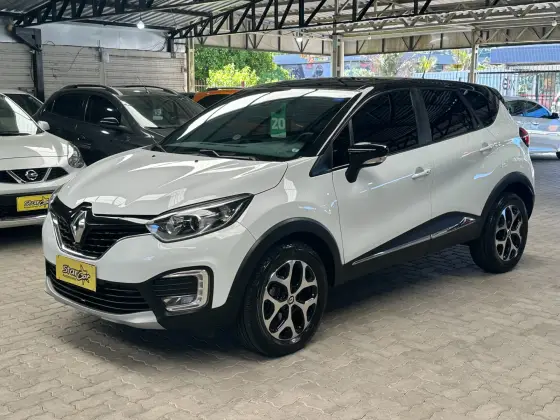 RENAULT CAPTUR 2.0 16V HI-FLEX INTENSE AUTOMÁTICO RENAULT CAPTUR 2.0 16V HI-FLEX INTENSE AUTOMÁTICO