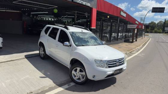 RENAULT DUSTER 1.6 DYNAMIQUE 4X2 16V FLEX 4P MANUAL