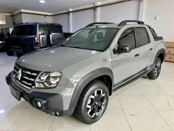 RENAULT OROCH 1.3 TCE FLEX OUTSIDER X-TRONIC RENAULT OROCH 1.3 TCE FLEX OUTSIDER X-TRONIC