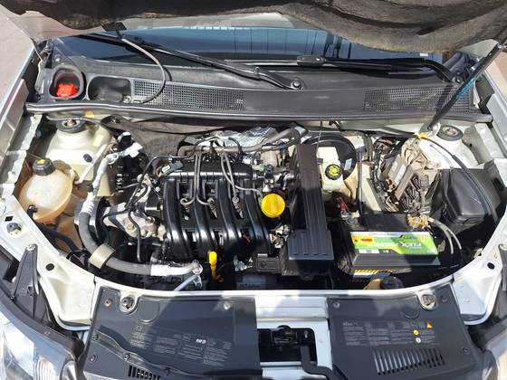 RENAULT SANDERO 1.0 AUTHENTIQUE 16V FLEX 4P MANUAL