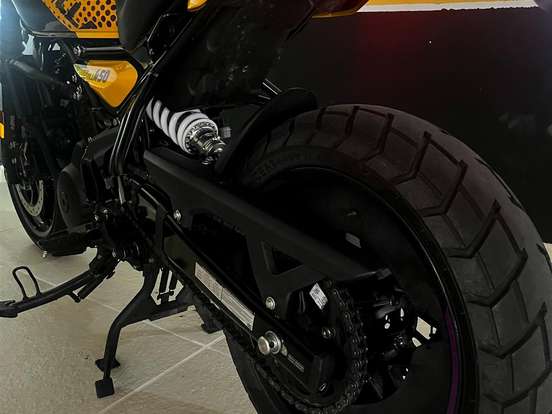 ROYAL ENFIELD-GUERRILLA 450 ROYAL ENFIELD-GUERRILLA 450-2025