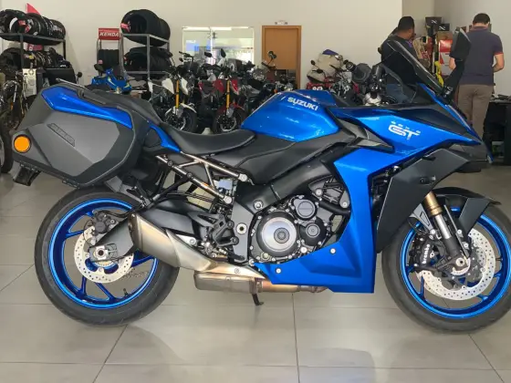 SUZUKI GSX-S1000GT ABS SUZUKI GSX-S1000GT ABS