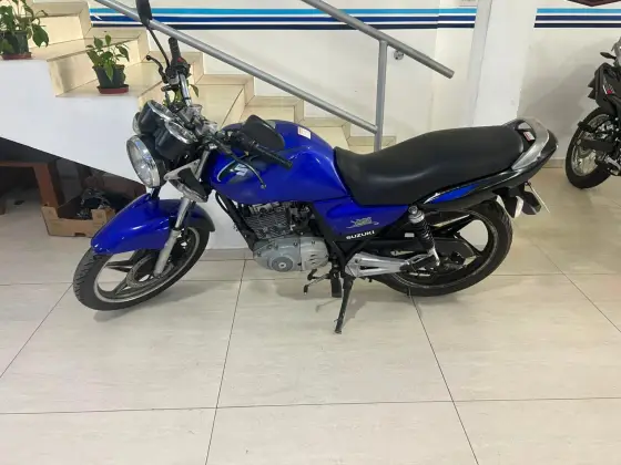 SUZUKI YES 125 SE SUZUKI YES 125 SE