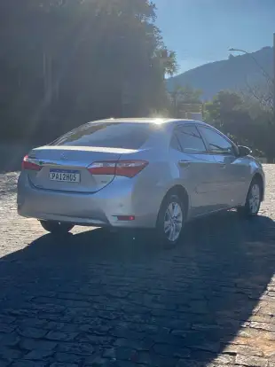 TOYOTA-COROLLA-2014