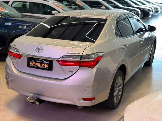 TOYOTA-COROLLA-2017