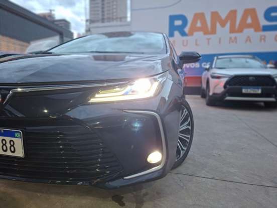 TOYOTA-COROLLA-2022