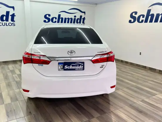 TOYOTA-COROLLA-2016