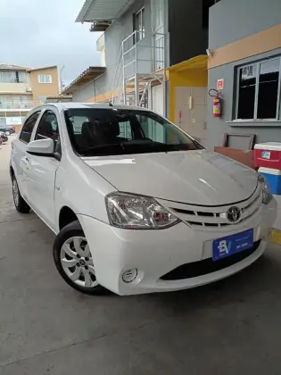 TOYOTA ETIOS 1.3 X 16V FLEX 4P MANUAL