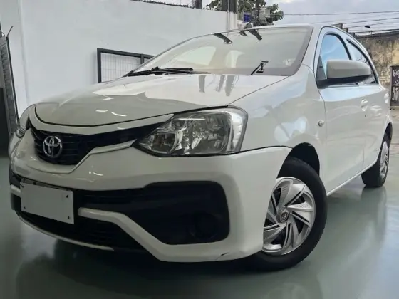 TOYOTA ETIOS 1.3 X 16V FLEX 4P MANUAL TOYOTA ETIOS 1.3 X 16V FLEX 4P MANUAL