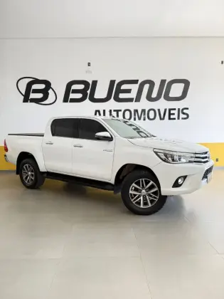 TOYOTA HILUX 2.8 SRX 4X4 CD 16V DIESEL 4P AUTOMÁTICO TOYOTA HILUX 2.8 SRX 4X4 CD 16V DIESEL 4P AUTOMÁTICO