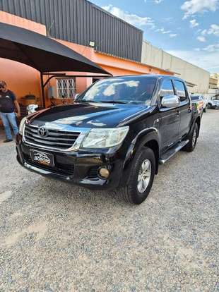 TOYOTA-HILUX-2012
