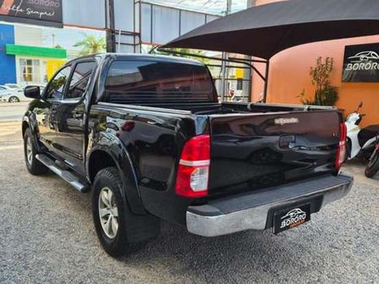 TOYOTA-HILUX-2.7 SR 4X2 CD 16V FLEX 4P AUTOMÁTICO TOYOTA-HILUX-2012