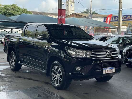 TOYOTA-HILUX-2.7 SRV 4X2 CD 16V FLEX 4P AUTOMÁTICO TOYOTA-HILUX-2017