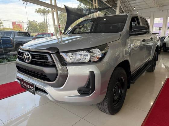 TOYOTA HILUX 2.8 D-4D TURBO DIESEL CD POWER PACK 4X4 AUTOMÁTICO